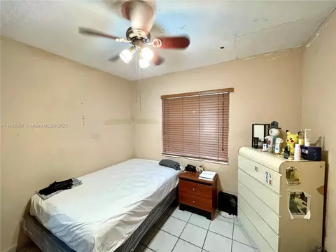 451 SE 6th St, Hialeah, FL 33010 photo 19