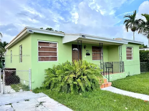 451 SE 6th St, Hialeah, FL 33010 photo 4