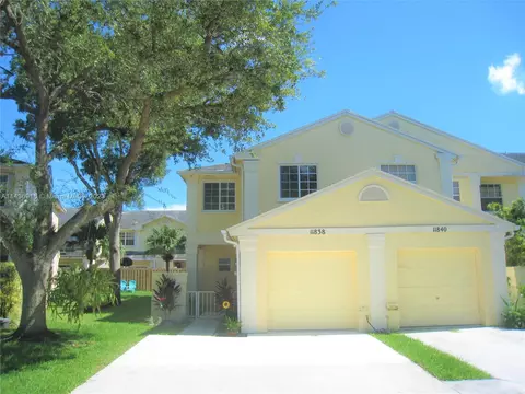 11838 SW 99th St #11838, Miami, FL 33186