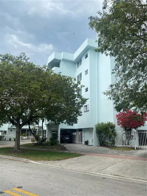 1990 Marseille Dr #403, Miami Beach, FL 33141