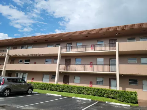 8390 Sands Point Blvd #F208, Tamarac, FL 33321