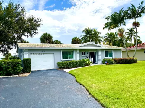 7212 E Tropical Way, Plantation, FL 33317