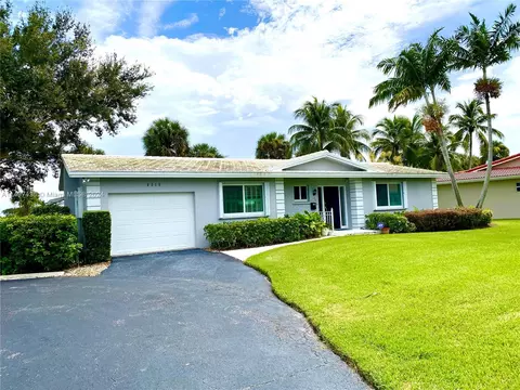 7212 E Tropical Way, Plantation, FL 33317