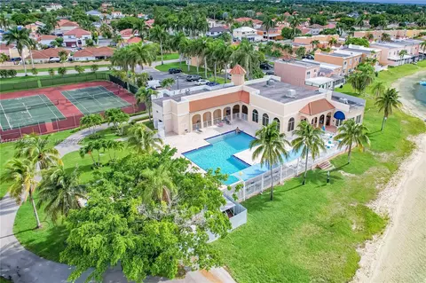 1160 NW 123rd Ct #416, Miami, FL 33182