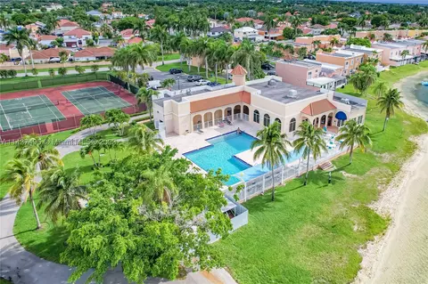 1160 NW 123rd Ct #416, Miami, FL 33182