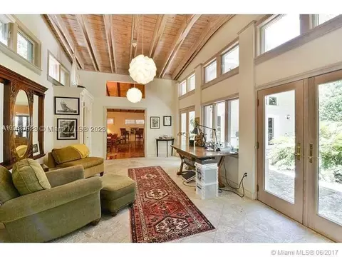 3624 Palmetto Ave, Coconut Grove, FL 33133