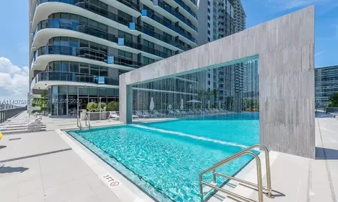 45 SW 9th St #4004, Miami, FL 33130