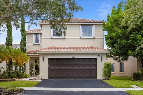 798 San Remo Dr, Weston, FL 33326