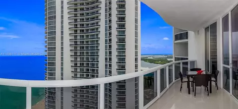 15901 Collins Ave #2807, Sunny Isles Beach, FL 33160