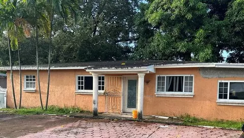 3240 NW 174th St, Miami Gardens, FL 33056