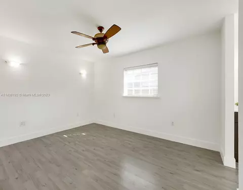 2685 W 70th Pl, Hialeah, FL 33016 photo 13