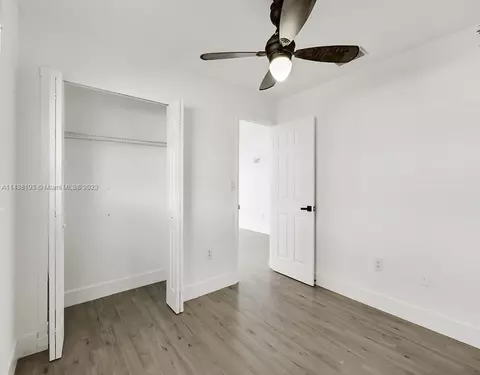 2685 W 70th Pl, Hialeah, FL 33016 photo 18