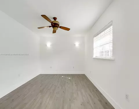 2685 W 70th Pl, Hialeah, FL 33016 photo 14