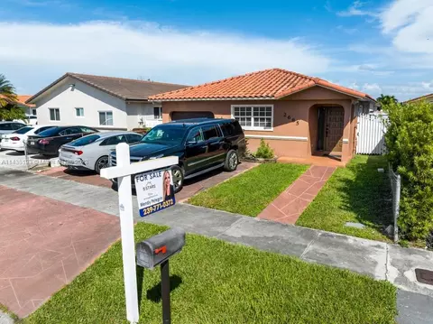 2685 W 70th Pl, Hialeah, FL 33016 photo 26