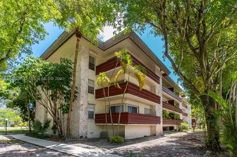 1205 Mariposa Ave #223, Coral Gables, FL 33146