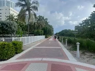 4301 Collins Ave #1001, Miami Beach, FL 33140