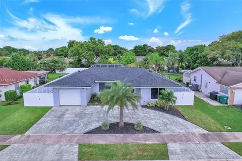 6490 NW 90th Ave, Tamarac, FL 33321