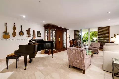 765 Crandon Blvd #301, Key Biscayne, FL 33149