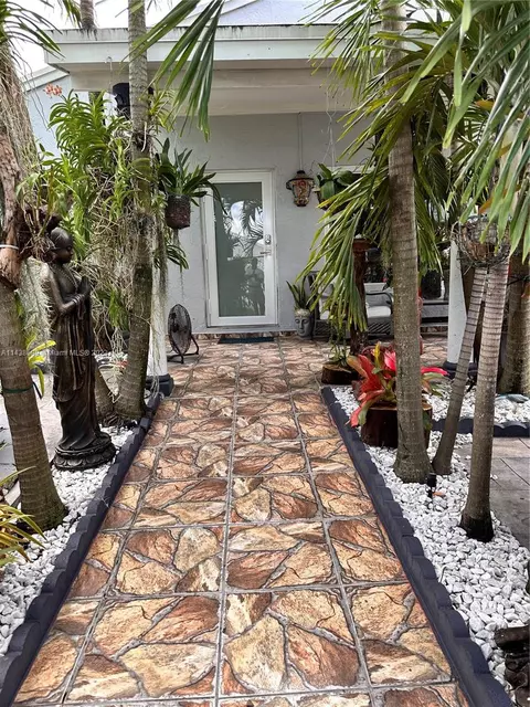 Undisclosed, Miami Gardens, FL 33055