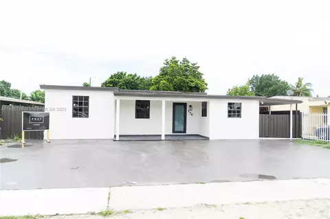 170 E 43rd St, Hialeah, FL 33013 photo 2