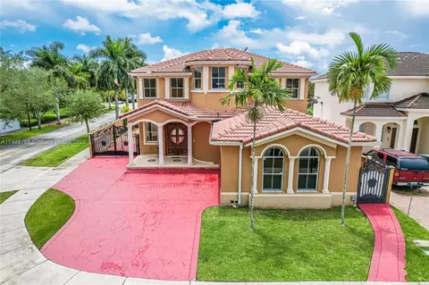 15076 SW 20th Ln, Miami, FL 33185