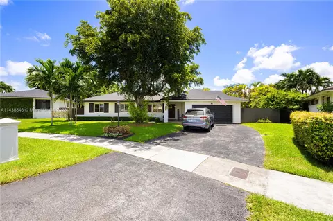 11444 SW 100th Ter, Miami, FL 33176