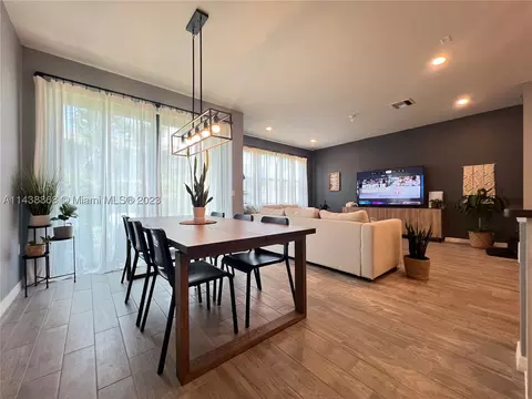8188 Tailshot Ct, Lake Worth, FL 33467