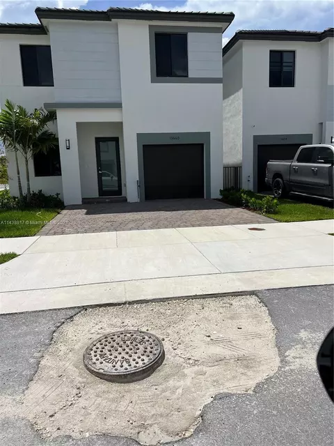 13660 SW 158th Ave #7, Miami, FL 33196