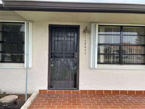 13275 NW 3rd Ln, Miami, FL 33182