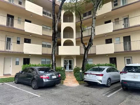 6061 N Falls Cir Dr #307, Lauderhill, FL 33319
