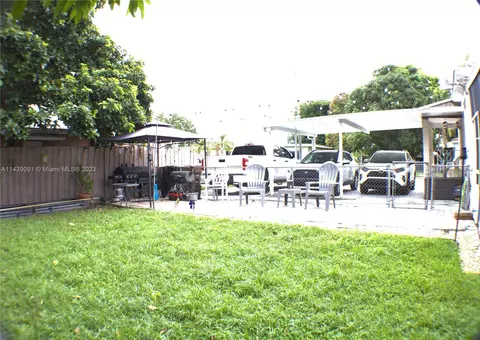 81 E 54th St, Hialeah, FL 33013 photo 17