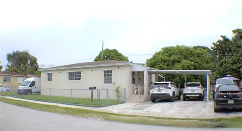 81 E 54th St, Hialeah, FL 33013 photo 1