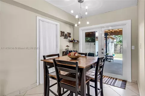 741 SE 1st St, Hialeah, FL 33010 photo 10