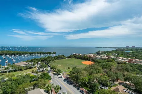 2889 Mcfarlane Rd #1516, Miami, FL 33133