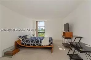 1331 NW 98th Ter, Miami, FL 33147