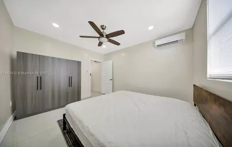 Bedroom - 3360 E 10th Ave, Hialeah, FL 33013 photo 4 of 4