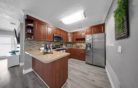 Kitchen - 3360 E 10th Ave, Hialeah, FL 33013 photo 2 of 5