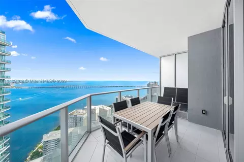 1300 Brickell Bay Dr #4204, Miami, FL 33131