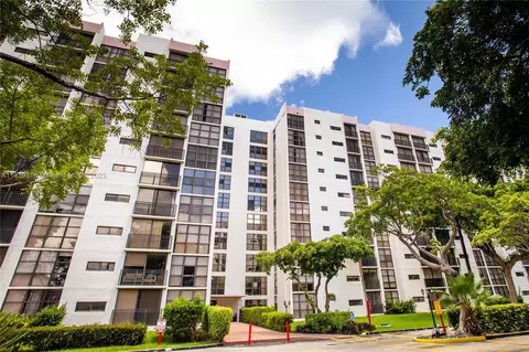 17021 N Bay Rd #703, Sunny Isles Beach, FL 33160