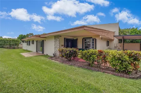 10602 SW 79 Ter, Miami, FL 33173