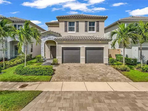 1380 SE 27th Ter, Homestead, FL 33035