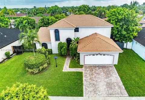 16946 SW 153rd Ct, Miami, FL 33187