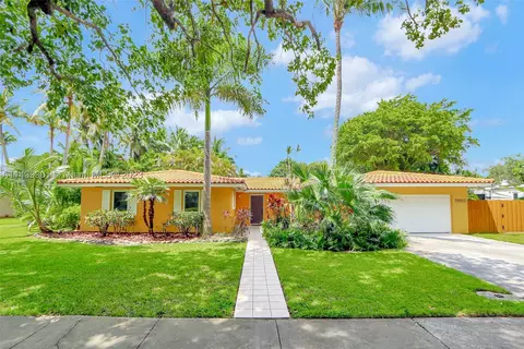 16120 SW 87th Ave, Palmetto Bay, FL 33157