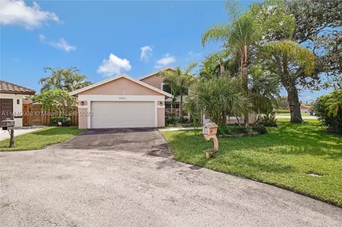 2646 NW 123rd Way, Coral Springs, FL 33065