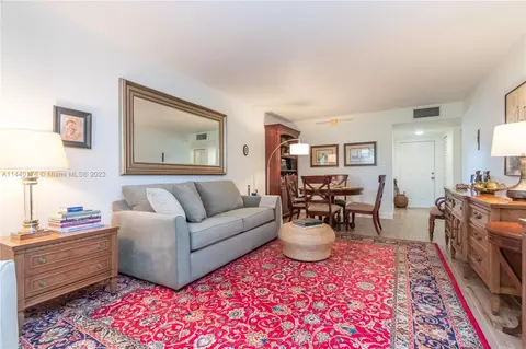 608 SW Natura Blvd #107, Deerfield Beach, FL 33441