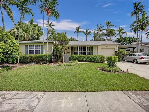 10520 SW 96th St, Miami, FL 33176