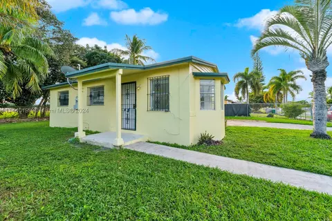 14710 SW 302nd St, Homestead, FL 33033