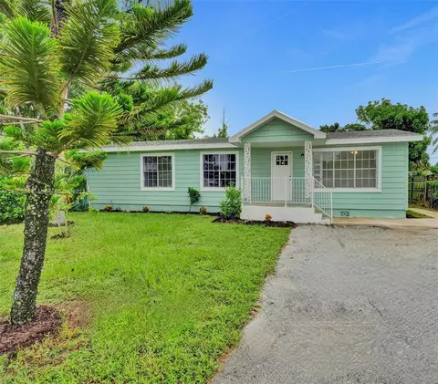 4218 Sherri Ct, Lake Worth, FL 33461
