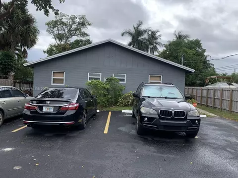 1532 NE 34th St, Oakland Park, FL 33334