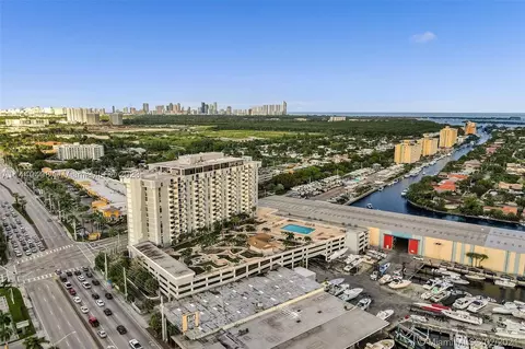 13499 Biscayne Blvd #1408, North Miami, FL 33181